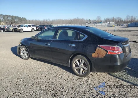 2013 Nissan Altima 2.5 z USA, uszkodzony, nr VIN 1N4AL3AP4DC194583
